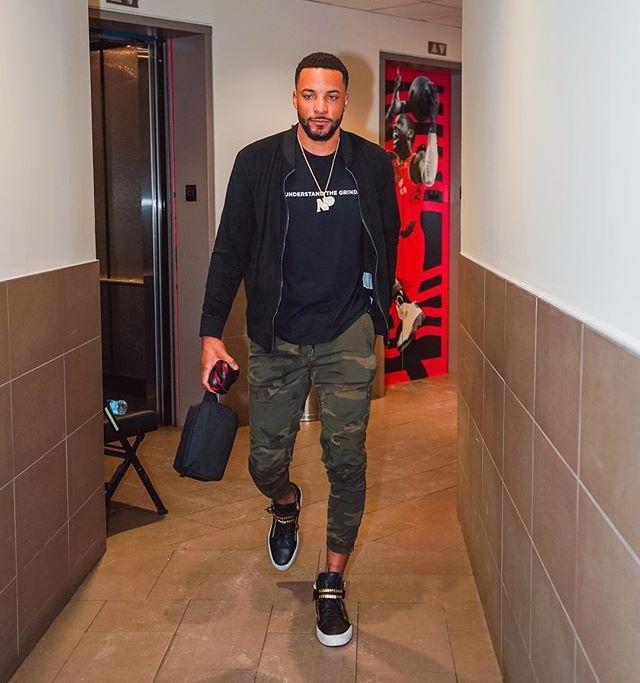 NBA战报：穆雷34分6助，掘金115-106击败黄蜂（穆雷轰34分6助攻，掘金115-106力克黄蜂）