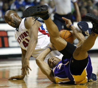 时隔811天复出，博格巴完成生涯法甲首秀（811天后回归，博格巴上演法甲处子秀）