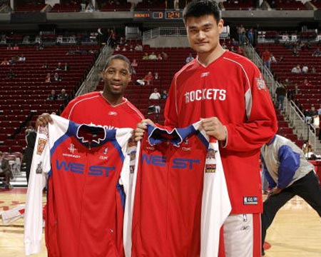 弗里克：理解亚马尔对换下不满，下次我会让他坐替补席（弗里克：理解亚马尔对被换下不满，下次将安排他打替补）