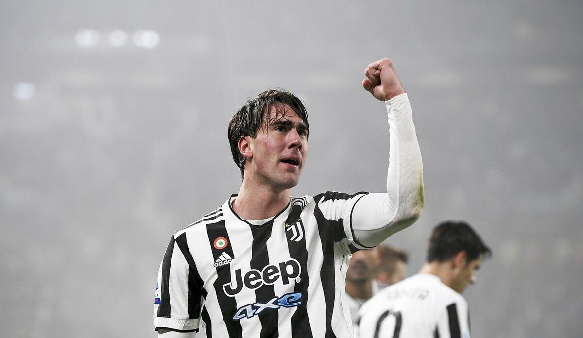 球迷：我们都在见证他的成长