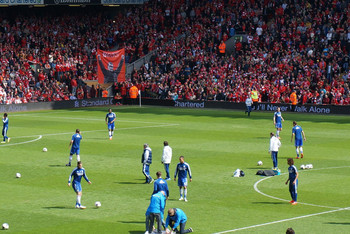 黄潜主帅：亚马尔成熟的像30岁球员，对阵巴萨需全力以赴（比利亚雷亚尔主帅：亚马尔老成如30岁老将，战巴萨须全力以赴）