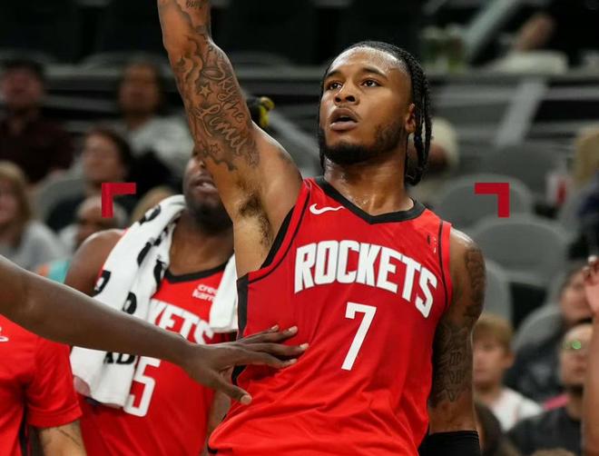 早报：拥有地表最强人类的从容感……怎么，你们没有吗？（早报：手握地表最强，自带从容气场——你们没有？）