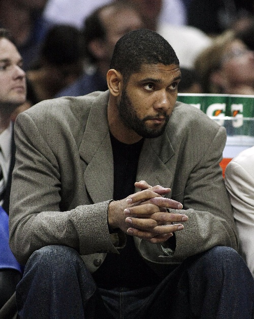 2平4负，海港为亚冠东亚赛区唯一一支还未取胜的俱乐部（2平4负，海港成亚冠东亚区唯一未尝胜绩球队）